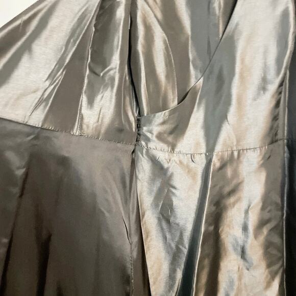 Lazaro Vintage elegant black full length wrap gown with pewter sash - Picture 4 of 7